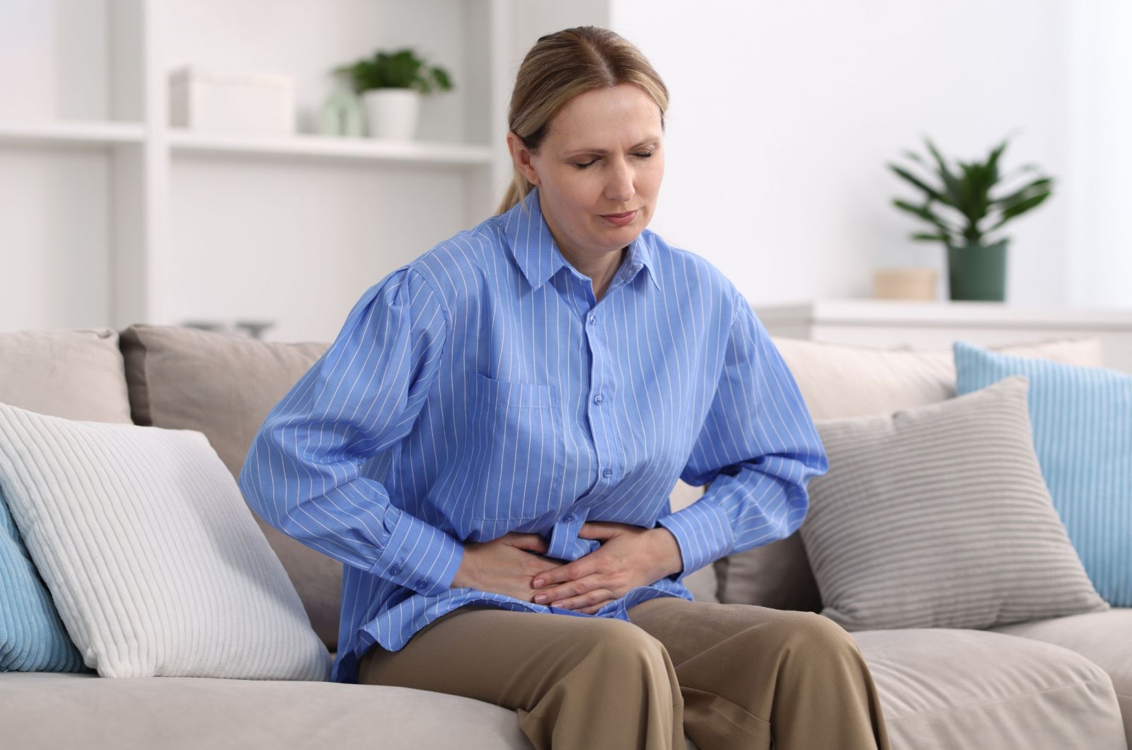 phụ nữ mãn kinh dễ bị nhiễm trùng đường tiết niệu hơn